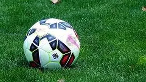 “成都蓉城B队险胜海门珂缔缘，帅惟浩独揽两球建功”