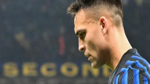 布朗尼17分4板3断助力勇士58分横扫湖人，球队连胜脚步不停